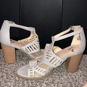 Women’s Gray Block 3.5” Heels Size 8